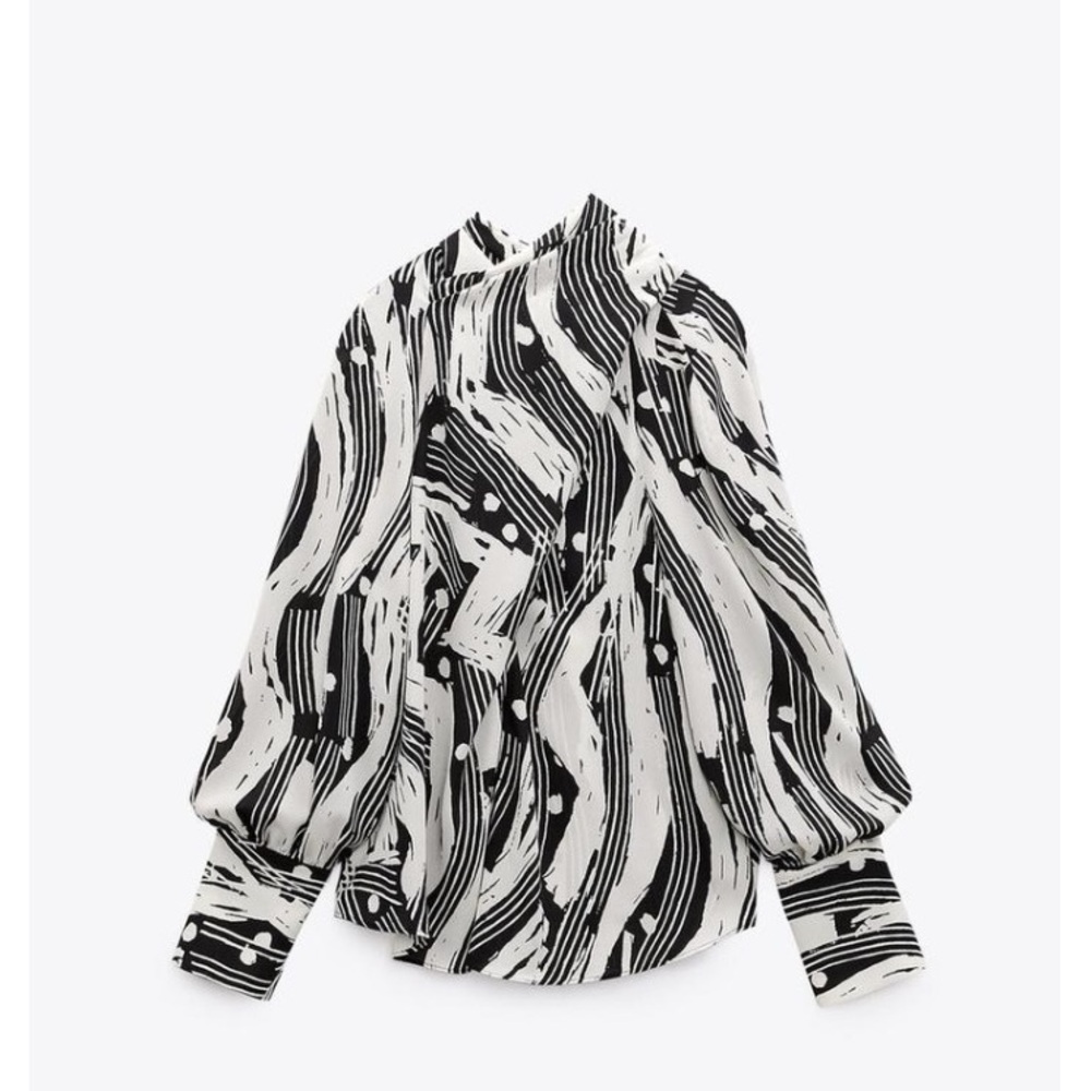 Zara Black and White Abstract Blouse